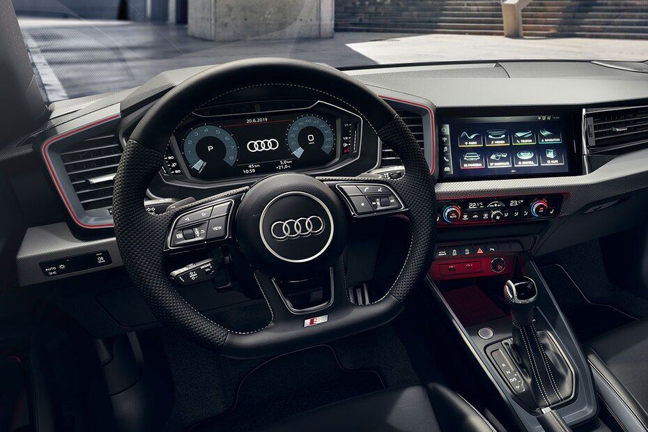 Audi A1 Sportback 40 TFSI - In Interior & Exterior details 