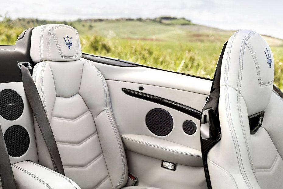 Maserati Gran Cabrio Front And Rear Seats Together Maserati Gran Cabrio Front And Rear Seats Together