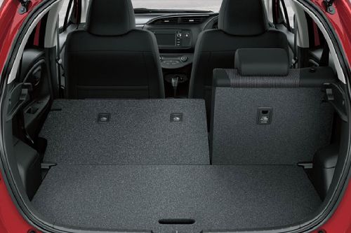 Trunk Open Closer View of Yaris Trunk Open Closer View of Yaris
