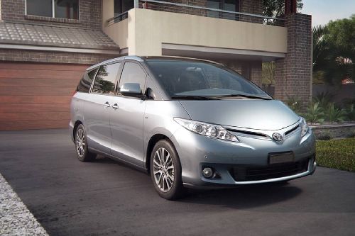 Toyota Tarago Front Medium View Toyota Tarago Front Medium View