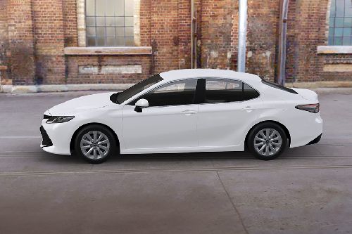 Camry Side view Camry Side view