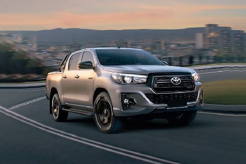 Toyota Hilux Front Medium View Toyota Hilux Front Medium View