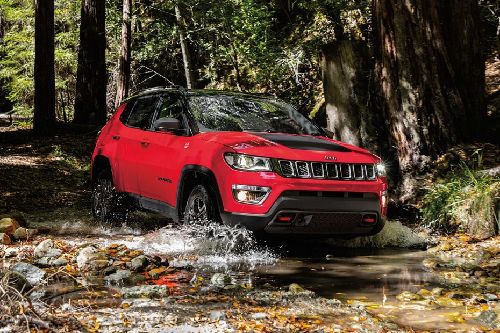 Jeep Compass Front Medium View