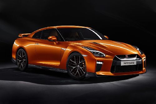 Nissan GT-R Front Medium View Nissan GT-R Front Medium View