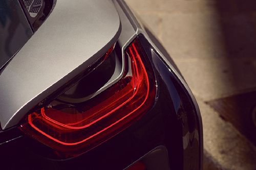 i8 Tail light i8 Tail light