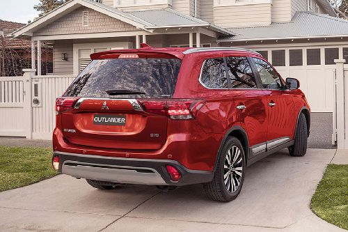 Outlander Rear angle view Outlander Rear angle view