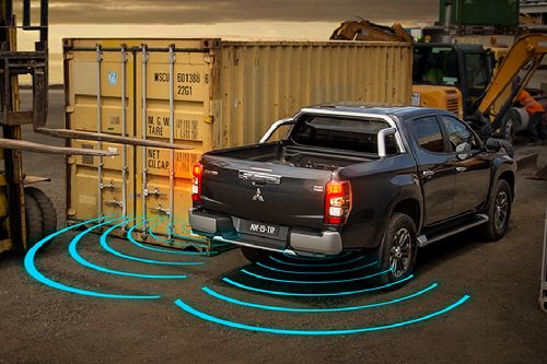 Mitsubishi Triton Reverse Parking Sensors Mitsubishi Triton Reverse Parking Sensors