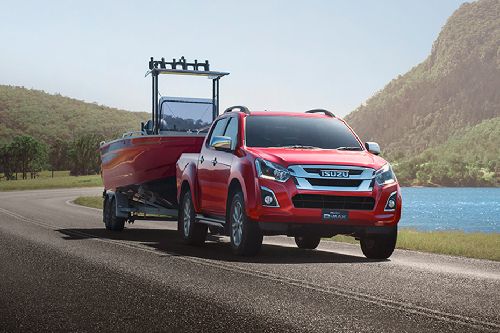 Isuzu D-Max Front Medium View