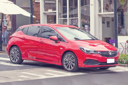 Holden Astra Hatch Front Medium View Holden Astra Hatch Front Medium View