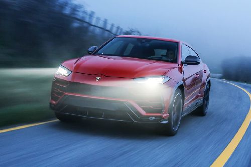 Lamborghini Urus Front Side View Lamborghini Urus Front Side View