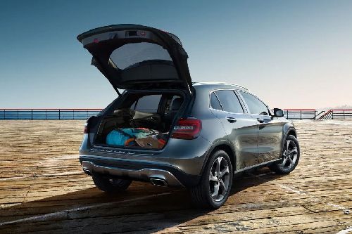 Trunk Open Closer View of GLA SUV Trunk Open Closer View of GLA SUV