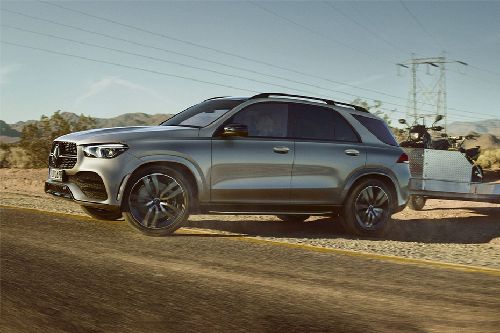 Mercedes Benz GLE SUV Front Side View Mercedes Benz GLE SUV Front Side View