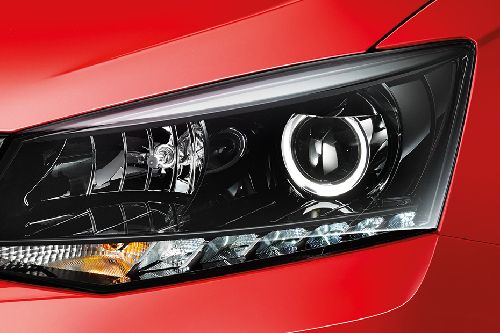 Fabia Wagon Headlight