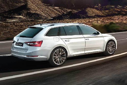 Superb Wagon Rear Medium Side View Superb Wagon Rear Medium Side View