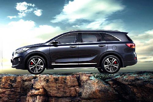 Sorento Side view Sorento Side view