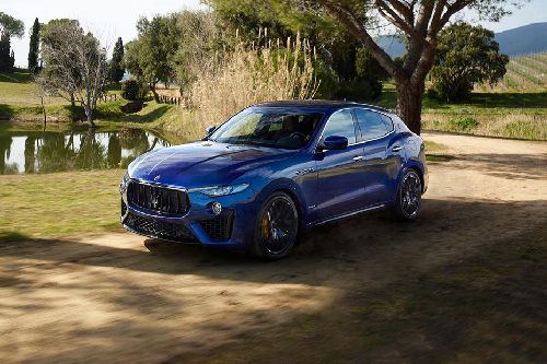 Levante Front angle low view Levante Front angle low view