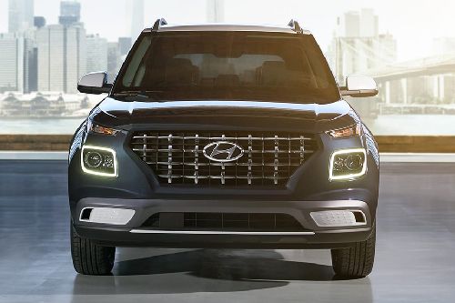 Full Front View of Venue Full Front View of Venue