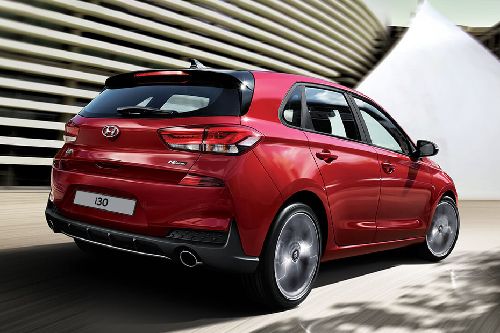 i30 Rear angle view i30 Rear angle view