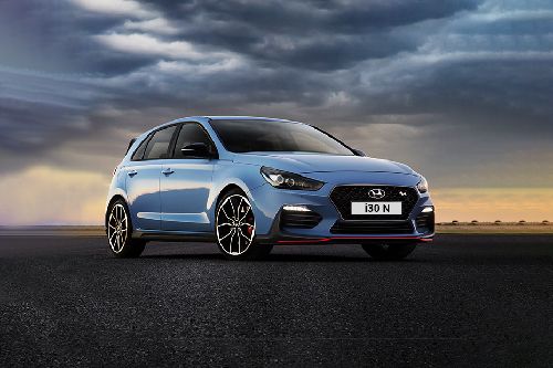 Hyundai i30 N Hatchback Front Medium View Hyundai i30 N Hatchback Front Medium View
