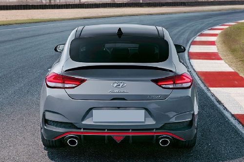 Full Rear View of Hyundai i30 N Fastback Full Rear View of Hyundai i30 N Fastback