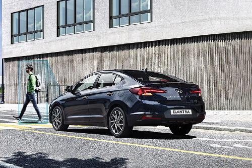 Rear Cross View of Hyundai Elantra Rear Cross View of Hyundai Elantra