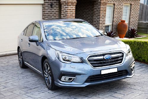 Subaru Liberty Front Medium View