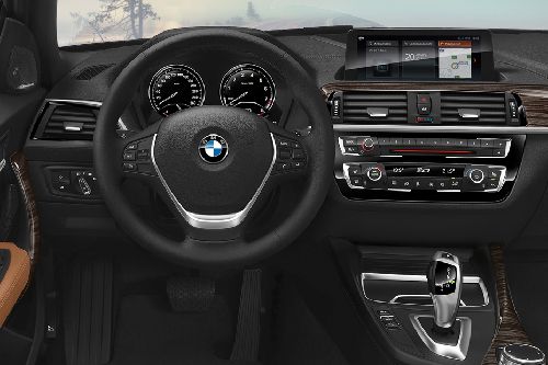 Dashboard View of 2 Series Convertible Dashboard View of 2 Series Convertible