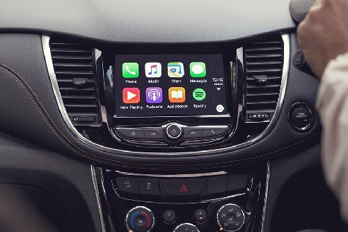 Front AC Controls of Holden Trax Front AC Controls of Holden Trax