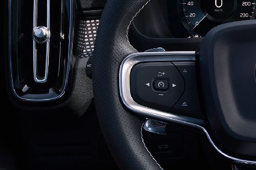 Volvo XC40 Multi Function Steering