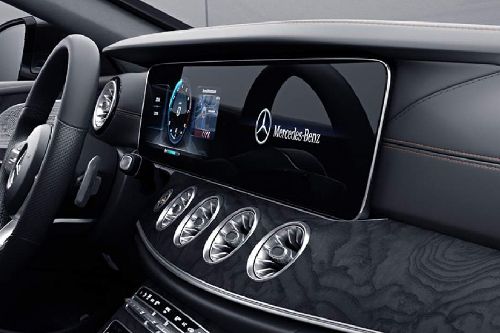 CLS Coupe touch screen CLS Coupe touch screen