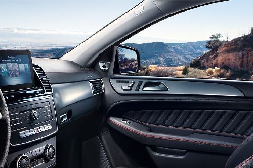 Mercedes Benz GLE Coupe Passengers View Mercedes Benz GLE Coupe Passengers View