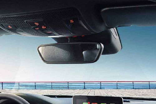 GLA SUV Courtesy Lamps GLA SUV Courtesy Lamps