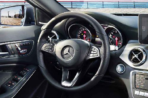 Mercedes Benz GLA SUV Steering Wheel Mercedes Benz GLA SUV Steering Wheel