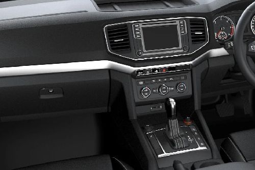 Side AC Controls of Volkswagen Amarok