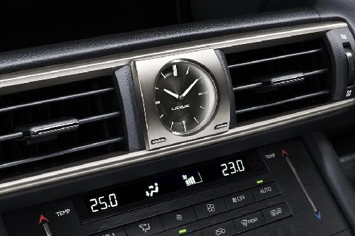 clock in Lexus IS clock in Lexus IS