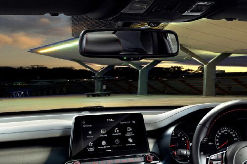 Cerato Hatchback Courtesy Lamps