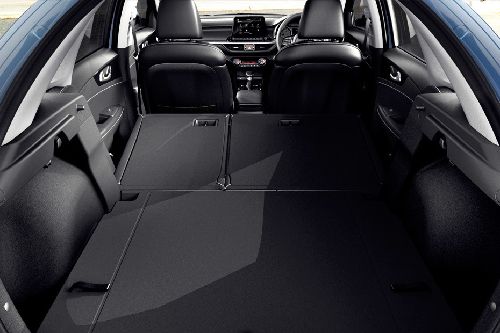 Folding Seats of Kia Cerato Hatchback