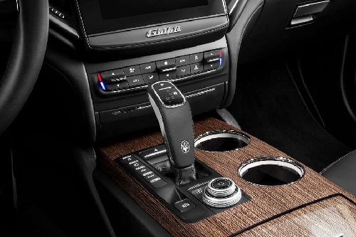 Maserati Ghibli Gear Shifter Maserati Ghibli Gear Shifter