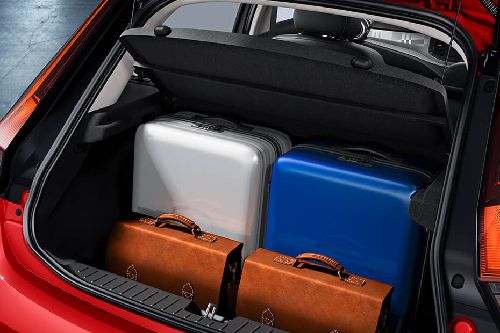 Storage Closer View of MG 3 Auto