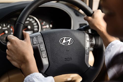 Hyundai i-Max Steering Wheel Hyundai i-Max Steering Wheel