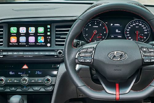 Dashboard View of Elantra Dashboard View of Elantra