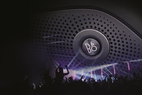 Speakers View of Ford Mustang Speakers View of Ford Mustang